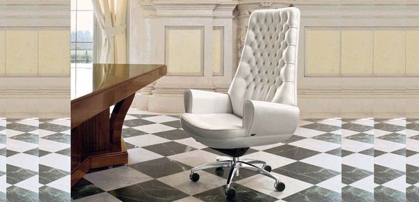SanGiorgio leather classic chair כיסאות קלאסיים
