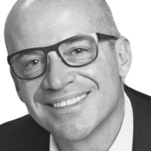 Claudio Bellini, אדריכל ומעצב, יוצר מערכת המנהלים DR עבור Frezza
