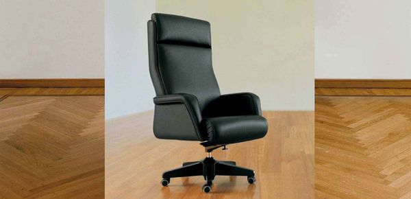 Ypsilon Mascheroni classic armchair כיסאות קלאסיים