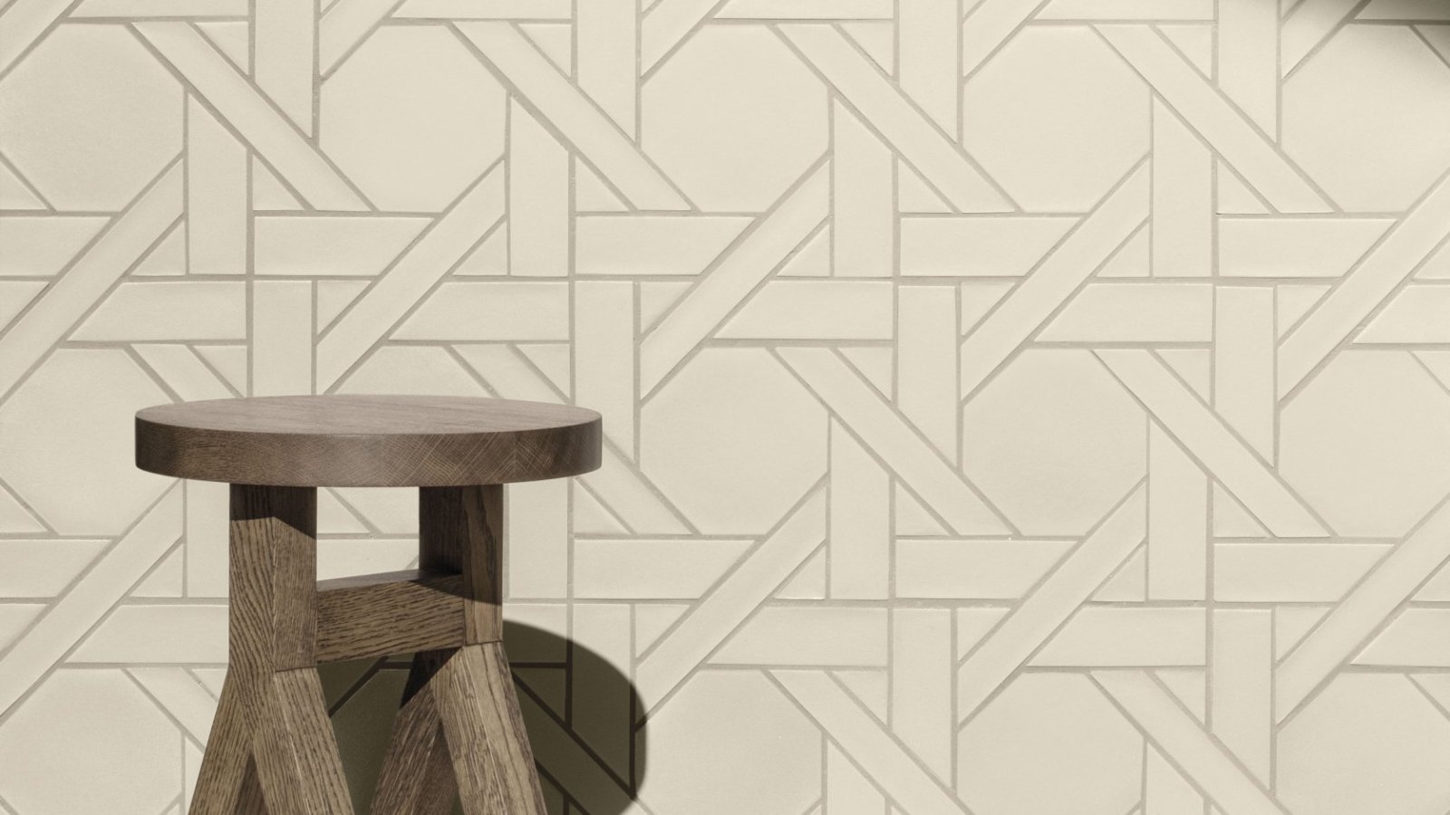 פסיפס Weaving של Mutina בדוגמת הקליעה Ba Leng בלבן