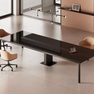 Archiutti Fattore Alpha, שולחן נמוך 42 ס"מ מול שולחן המנהלים