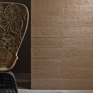 פרט הטקסטורה Bas-Relief Garland של Mutina