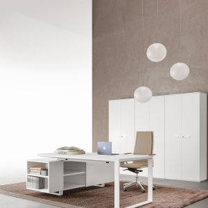 שולחן מנהלים מודרני Planeta של DVO Office