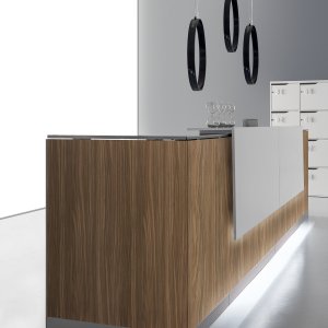 פס LED עם דימר מגע מתחת למשטח העליון של דלפק Qubo