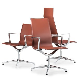 Kuna Chair ללא ידיות