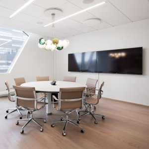 קולקציית הישיבה Una Chair של ICF ברשת ובעור