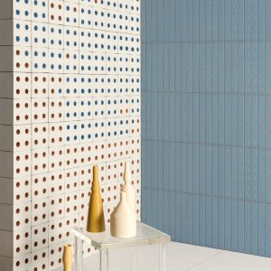 שידה בנויה מבלוקים Bloc Blue עם משטח עץ