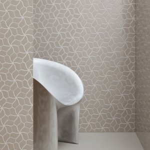 Botanica Grey Glossy עם החזרי אור