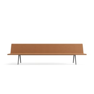 Zinta של Arper באזור המתנה למבקרים