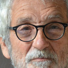 Oscar Tusquets Blanca: ממציא מחדש את העיצוב האיטלקי עם יופי ויעילות